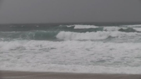 Temporal de mar a la Costa Brava amb fort onatge